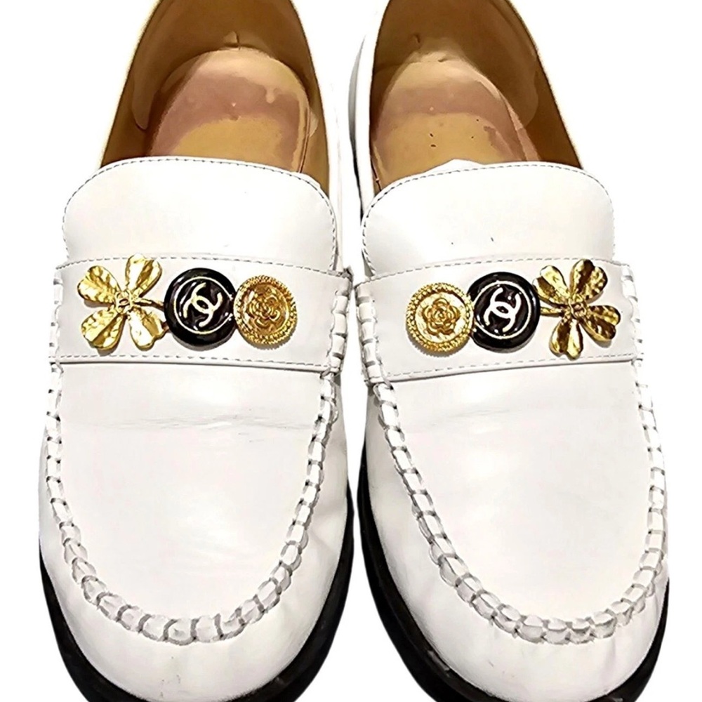 CHANEL White Loafers with Gold and Black Accents, Size 38C